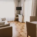 متروبول فندق 4*