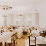 Metropole