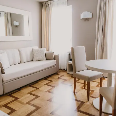 Hotel Metropole 4*