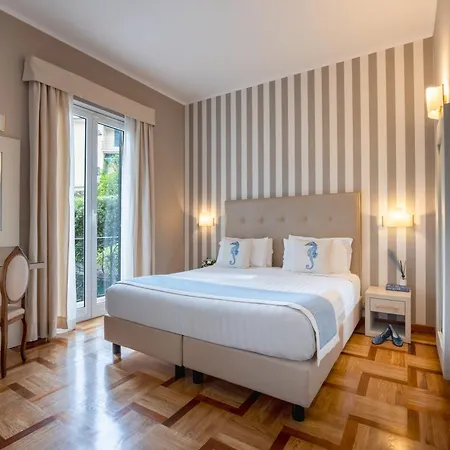 Metropole Hotel