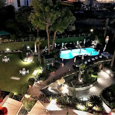 Hotel Metropole