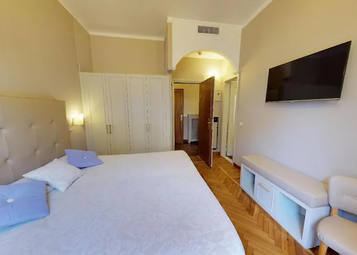 Metropole 4*