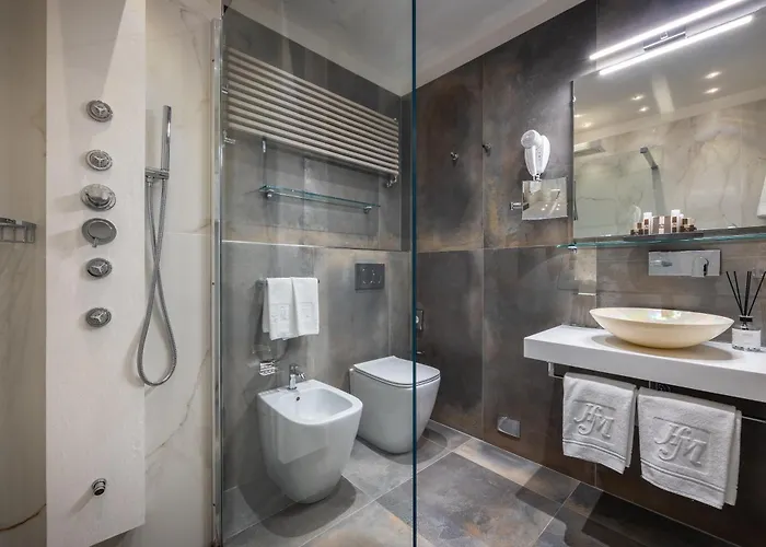 Metropole 4*